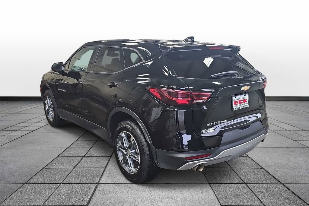 Used 2025 Chevrolet Blazer LT AWD/4WD image 7