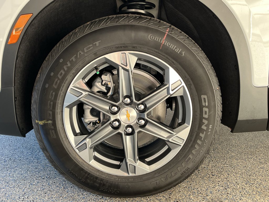 New 2026 Chevrolet Blazer LT w/ LPO, Floor Liner Package image 32