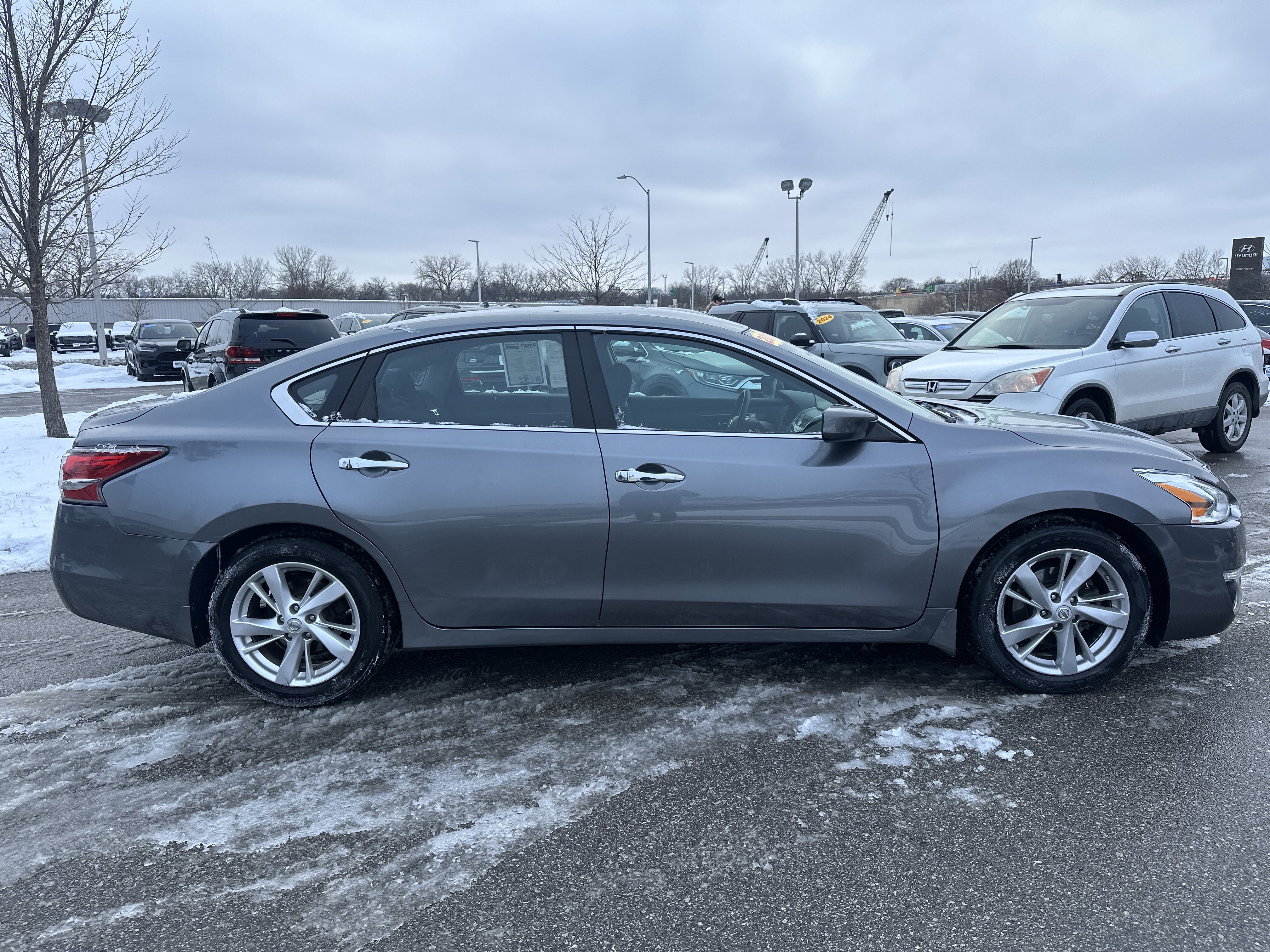 Used 2015 Nissan Altima 2.5 SV image 4