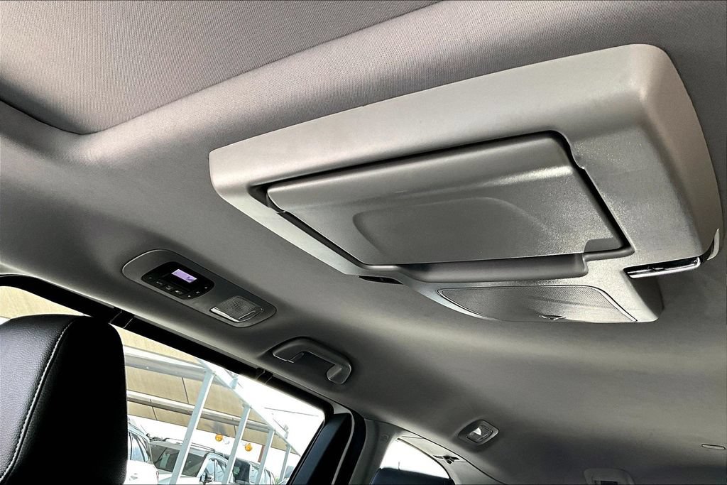 Used 2023 Honda Odyssey Touring image 48