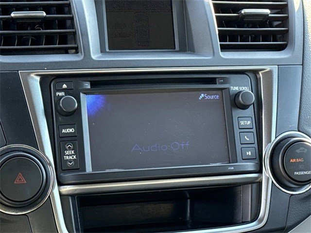 Used 2013 Toyota Highlander 4WD image 19