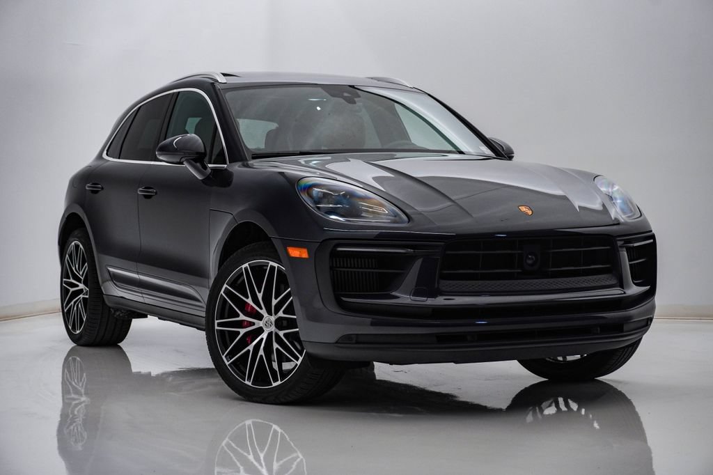 Certified 2023 Porsche Macan S AWD/4WD image 8