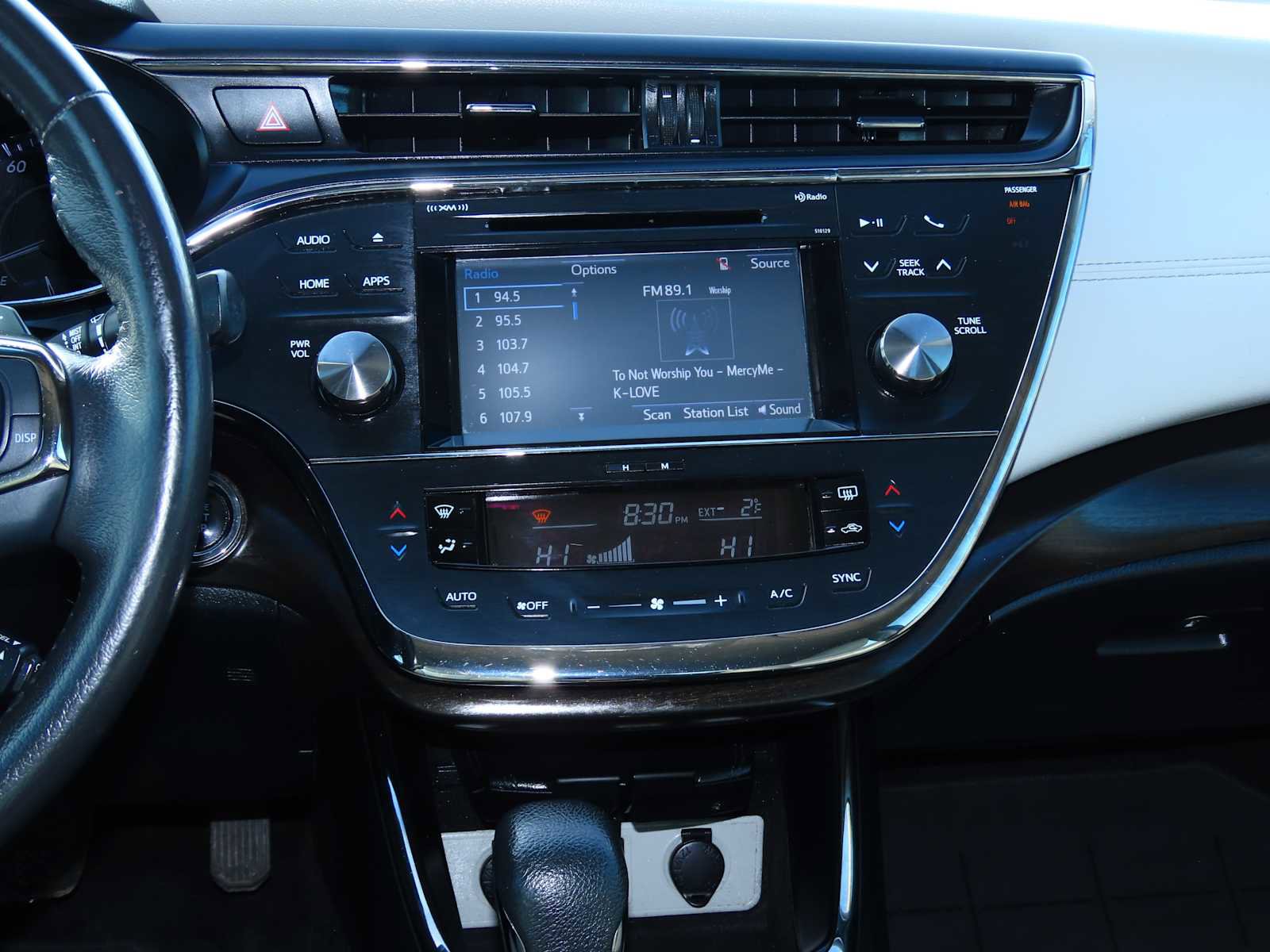 Used 2016 Toyota Avalon XLE image 27