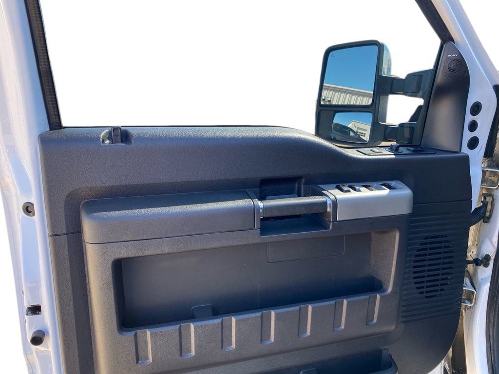 Used 2016 Ford F250 Lariat w/ Lariat Ultimate Package image 11