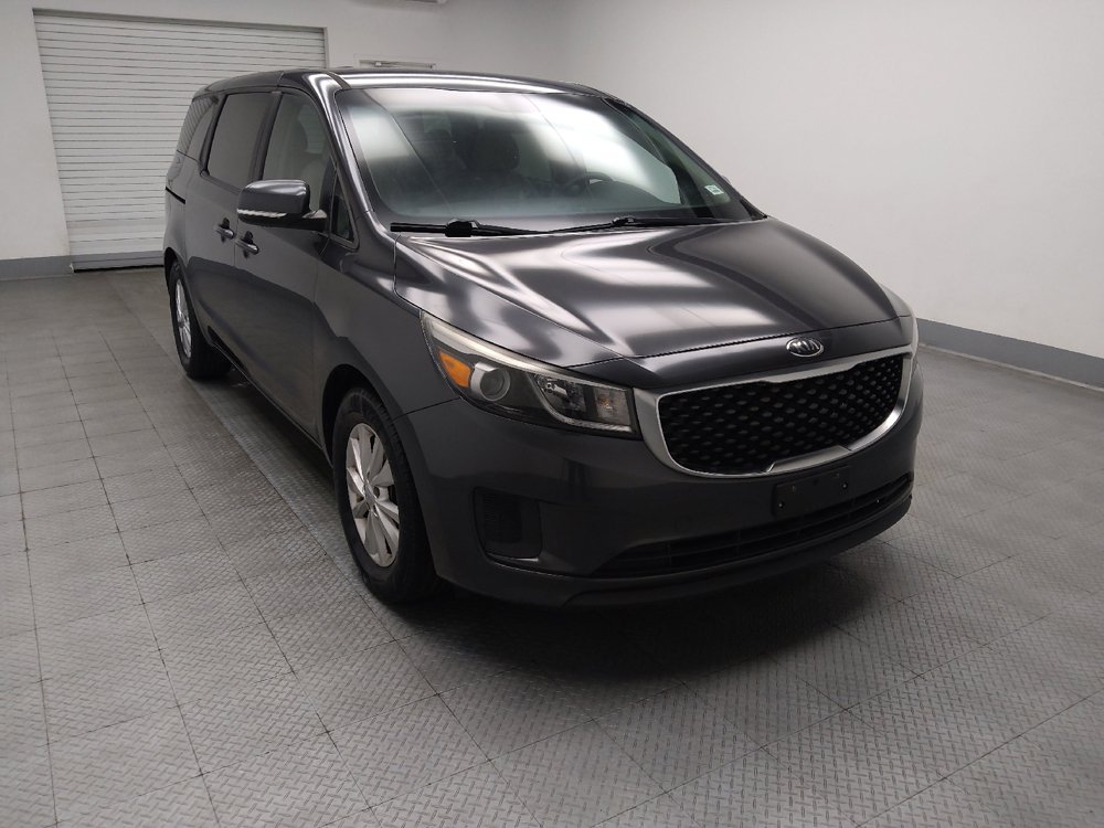 Used 2017 Kia Sedona LX FWD image 13