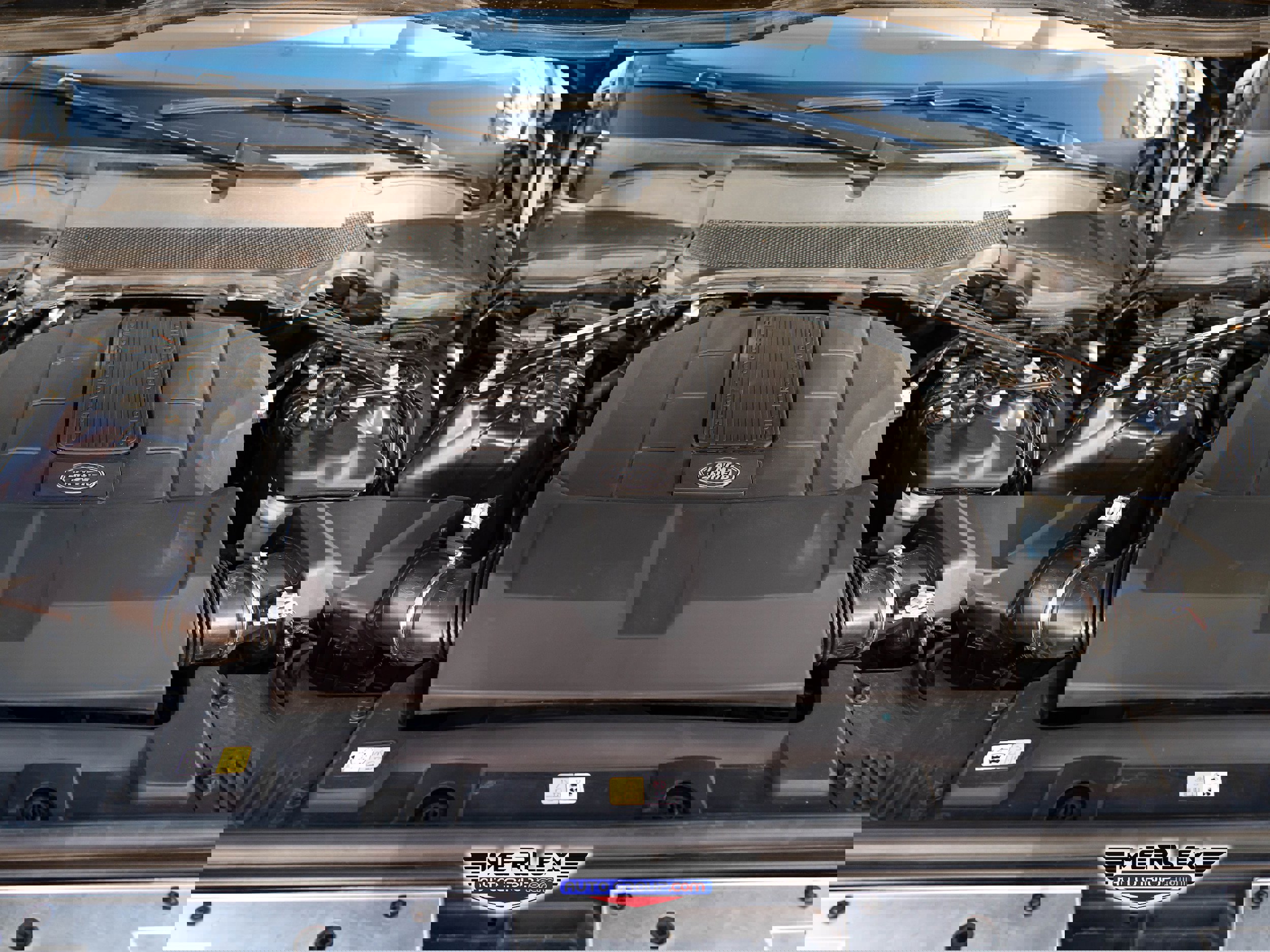 Used 2017 Land Rover Range Rover Autobiography image 57