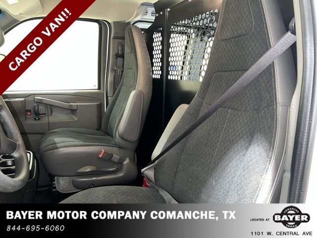 Used 2023 GMC Savana 2500 w/ Driver Convenience Package image 16