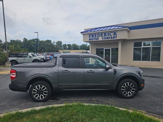 Used 2022 Ford Maverick Lariat w/ Lariat Luxury Package AWD/4WD image 3