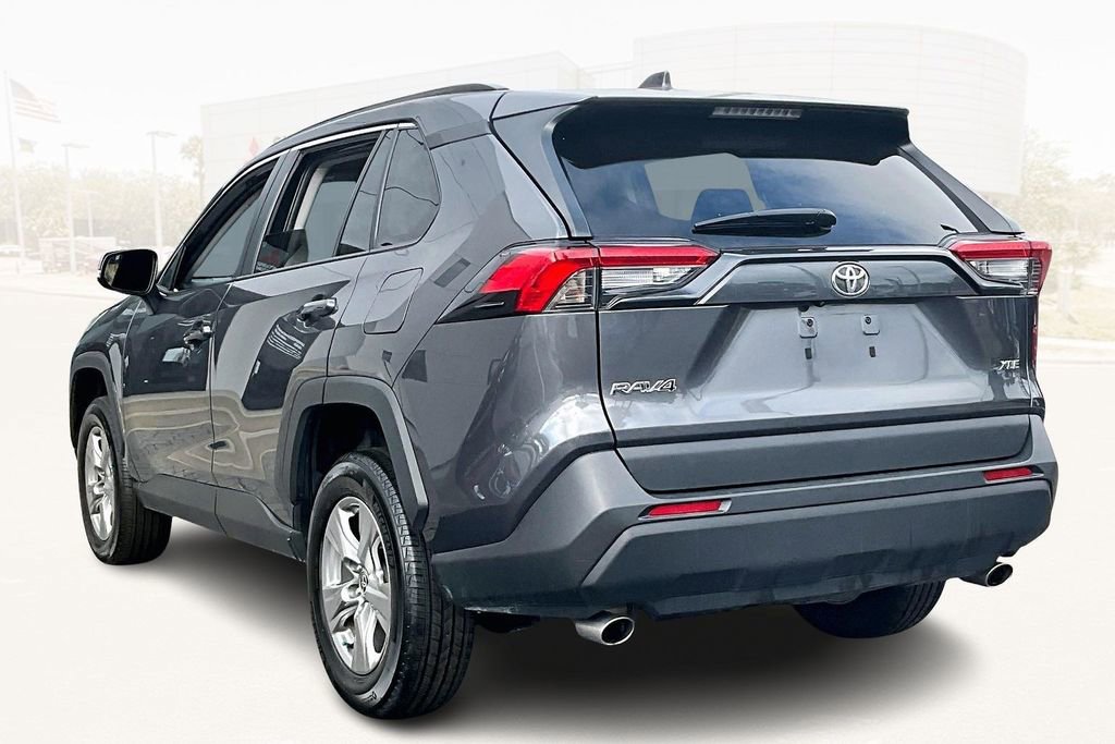 Used 2024 Toyota RAV4 XLE image 4