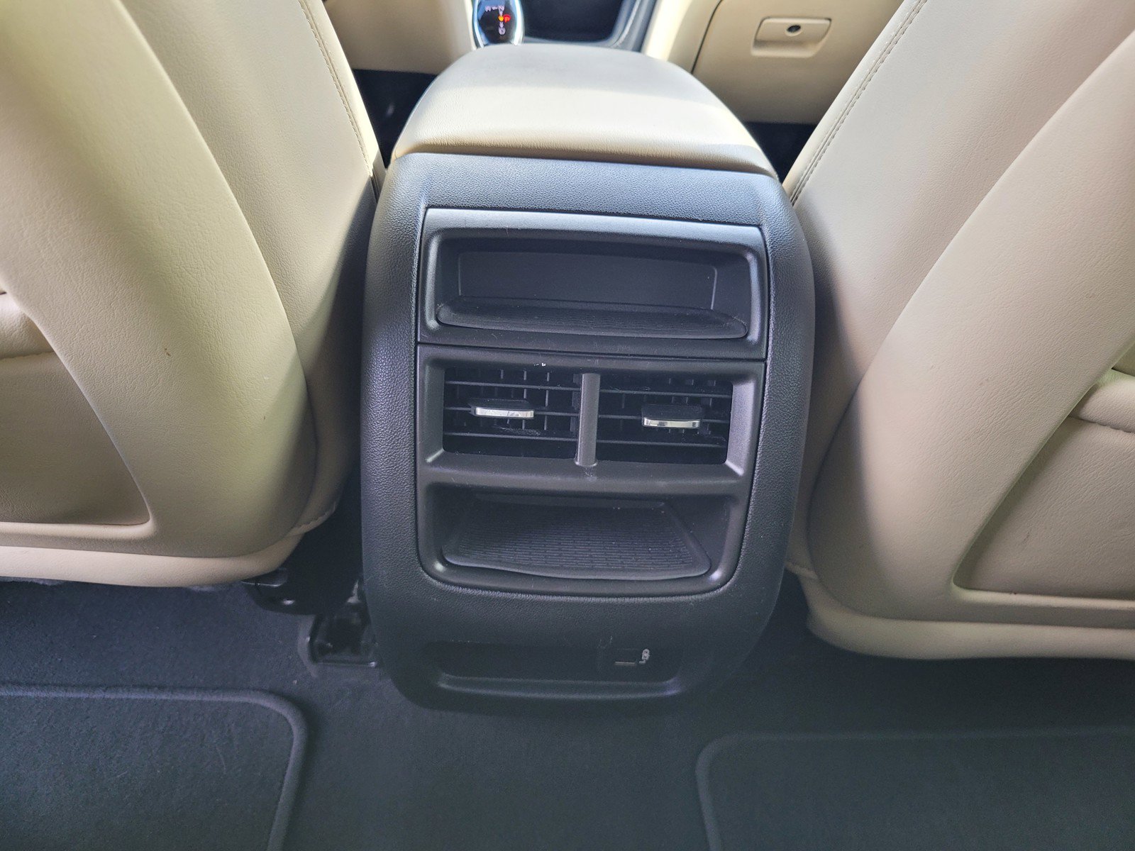 Used 2019 Cadillac XT5 Luxury FWD image 14