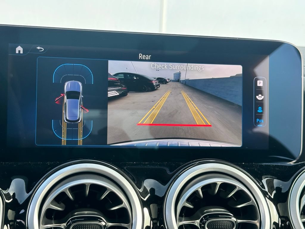 New 2025 Mercedes-Benz GLA 35 AMG 4MATIC image 28