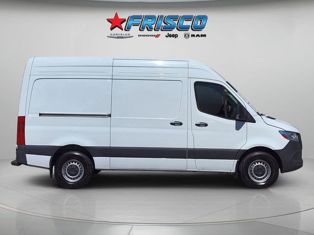 Used 2025 Mercedes-Benz Sprinter 2500 image 8