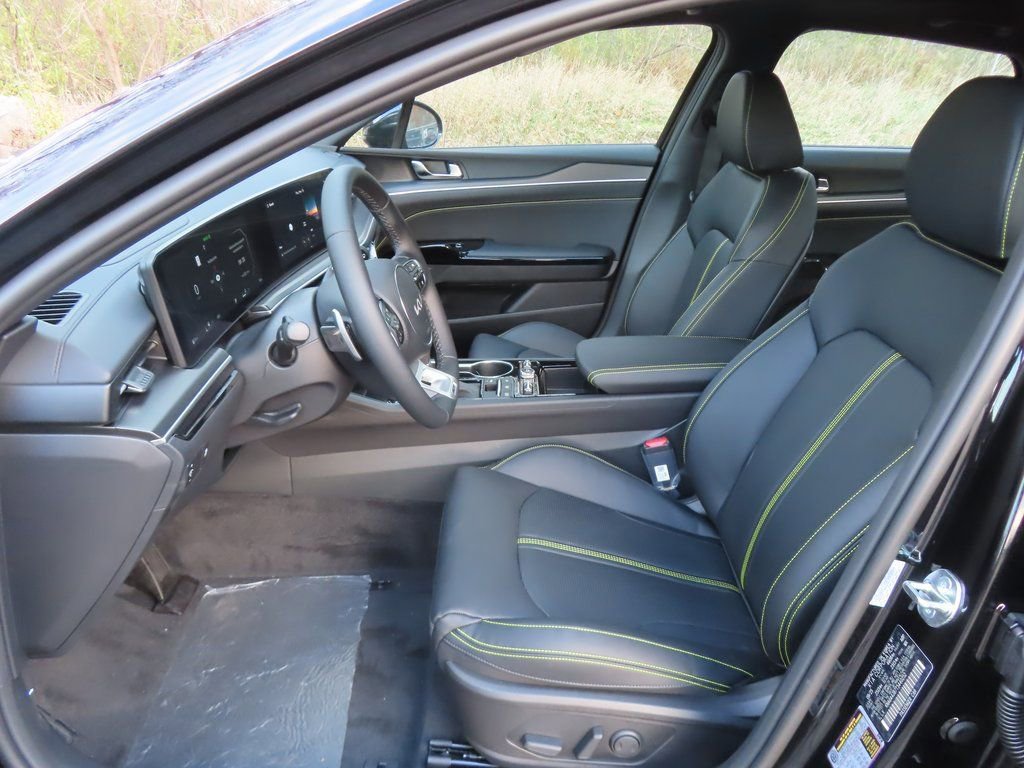New 2026 Kia K5 GT w/ GT1 Package FWD image 20