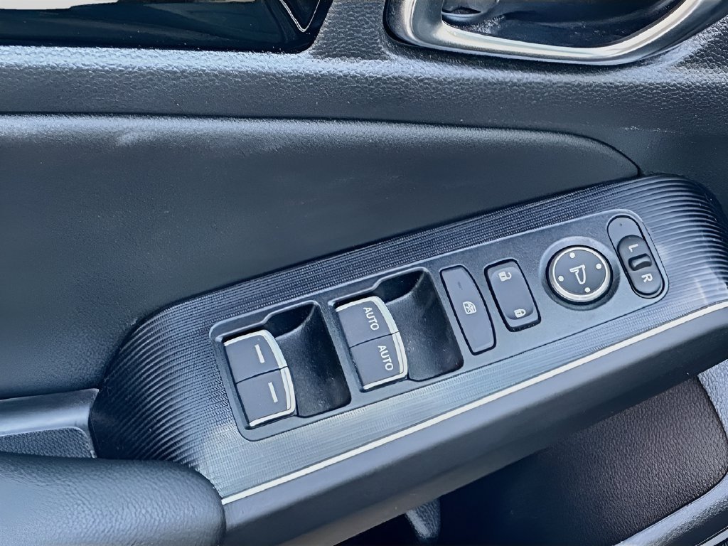 Used 2025 Honda Civic Sport Touring image 18