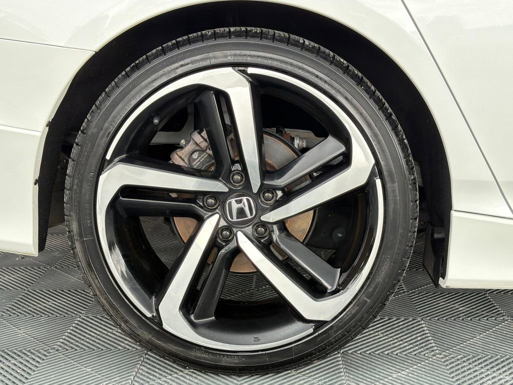 Used 2021 Honda Accord Sport image 18