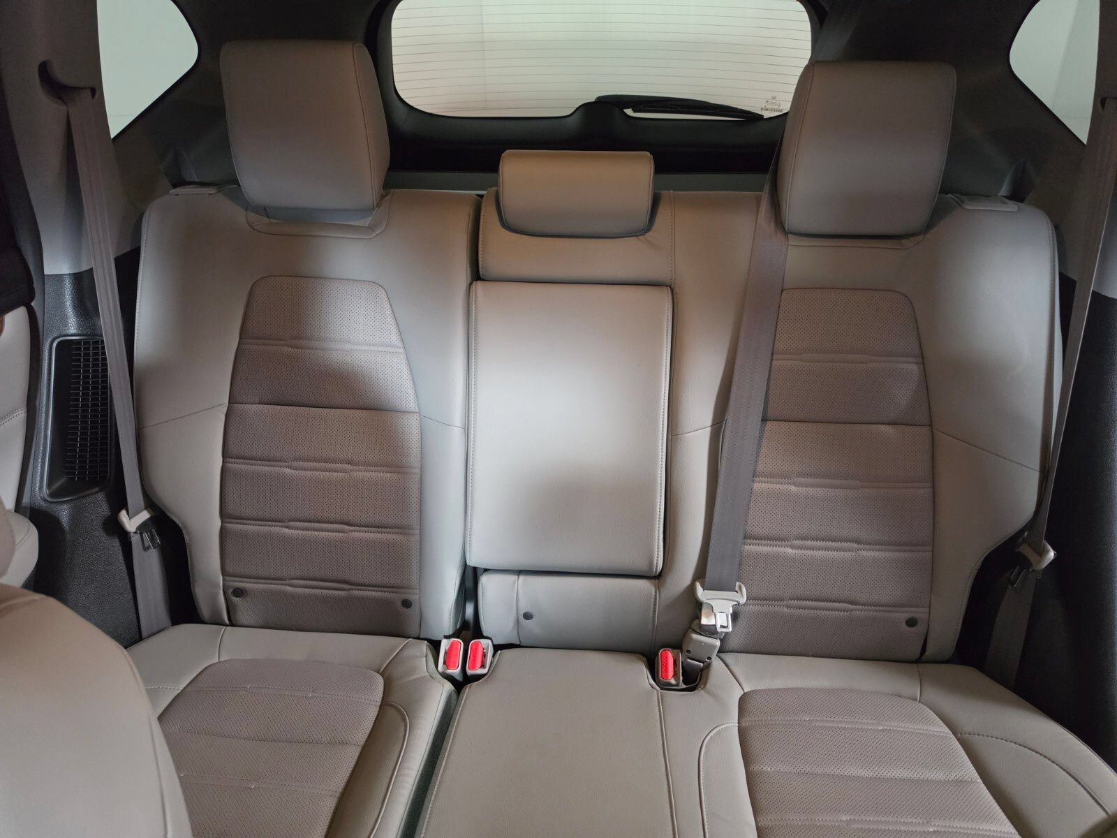 Used 2022 Honda CR-V Touring image 16