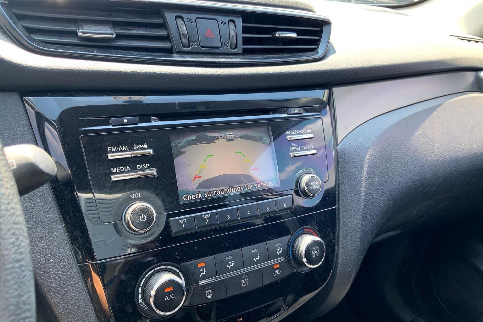 Used 2018 Nissan Rogue Sport S w/ S Appearance Package AWD/4WD image 26