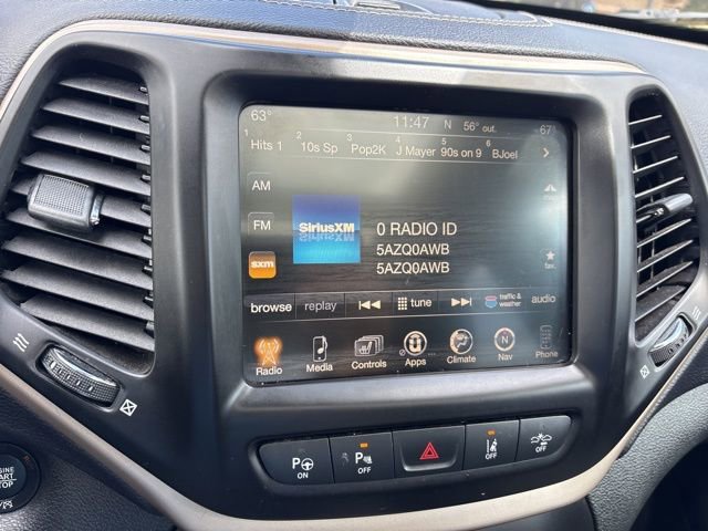 Used 2015 Jeep Cherokee Limited w/ Luxury Group AWD/4WD image 33