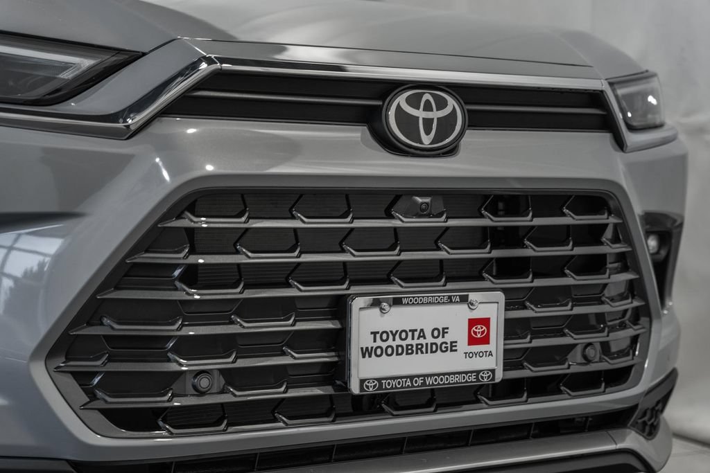 New 2026 Toyota Grand Highlander AWD Hybrid image 10