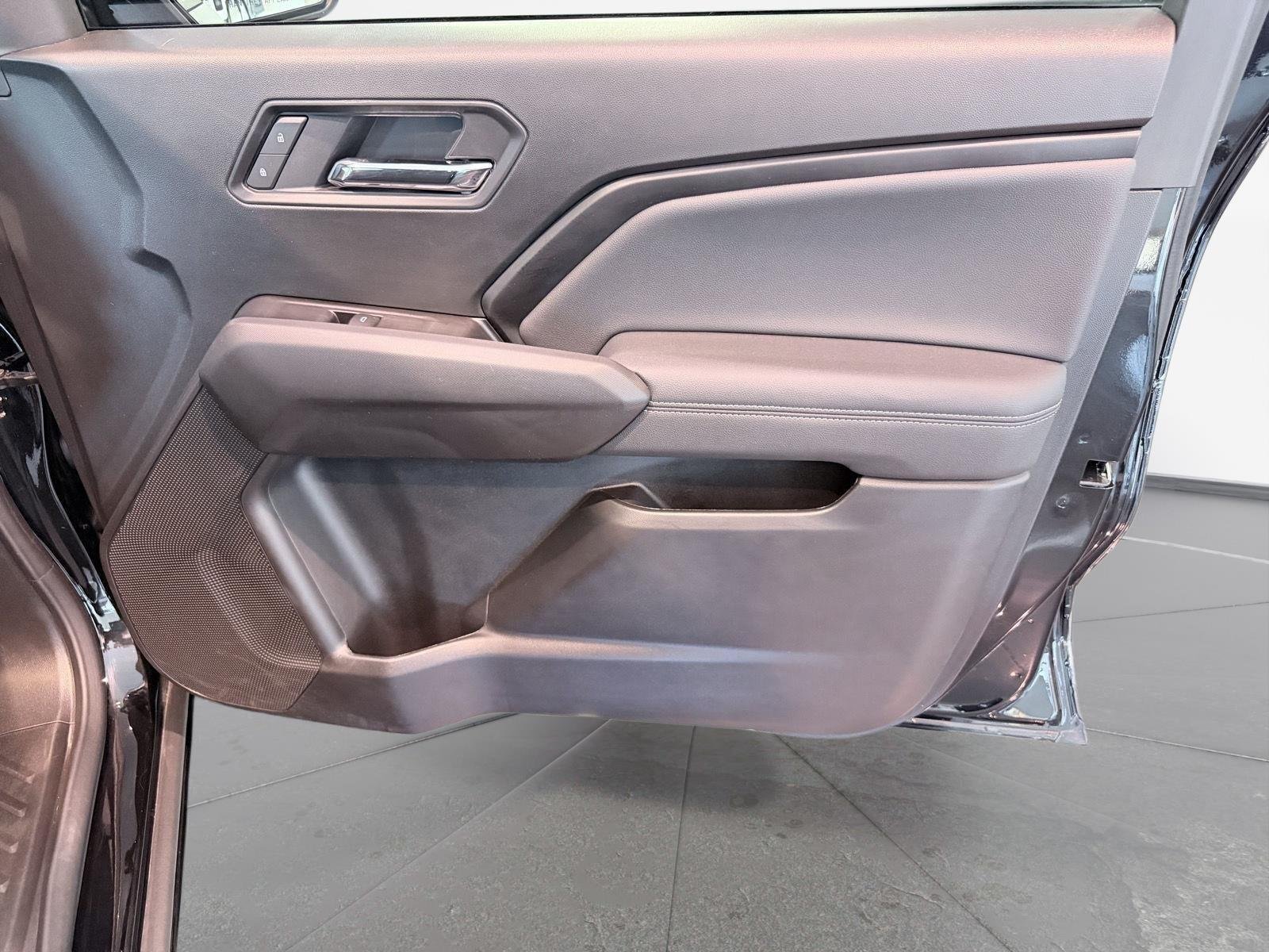 Used 2025 GMC Canyon Elevation w/ Convenience Package AWD/4WD image 28