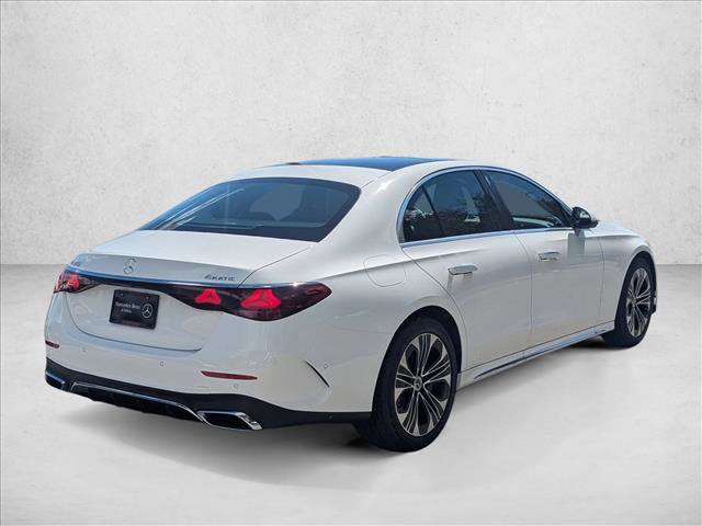 New 2026 Mercedes-Benz E 350 4MATIC Sedan image 2