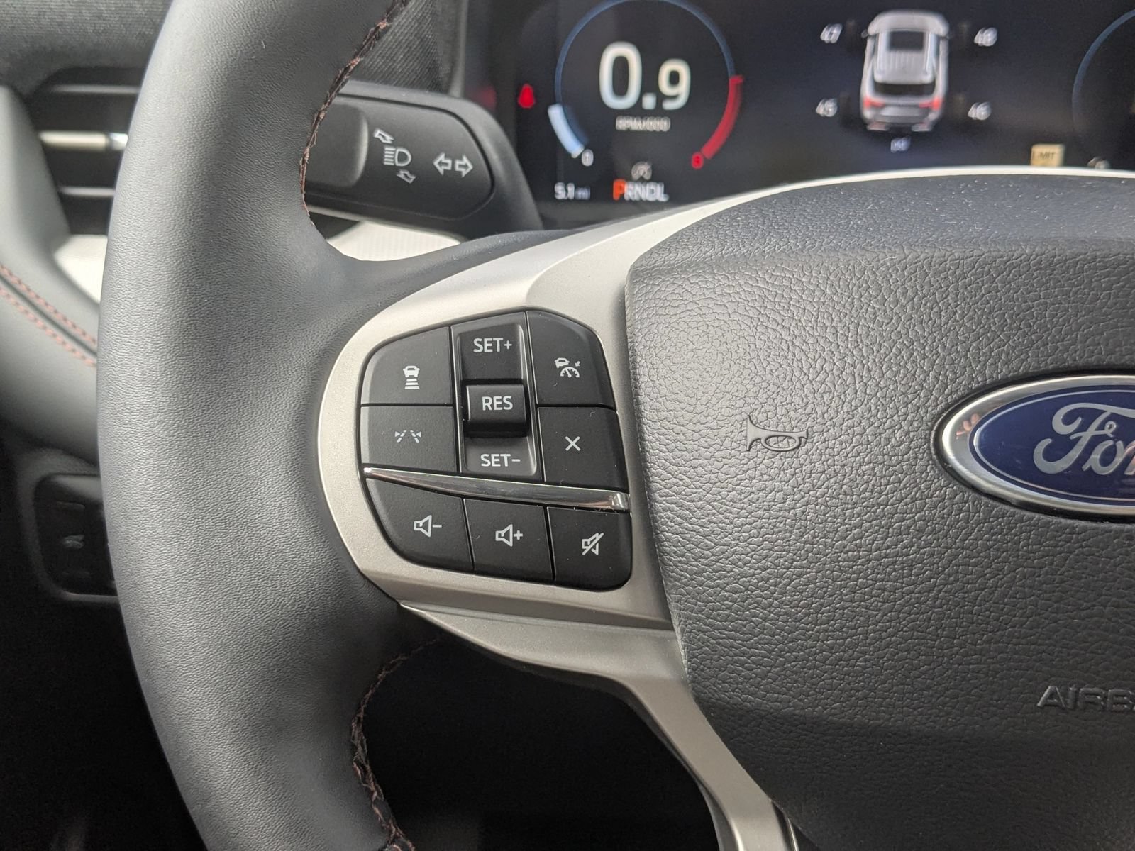 New 2026 Ford Explorer Active w/ Active Comfort Package AWD/4WD image 17