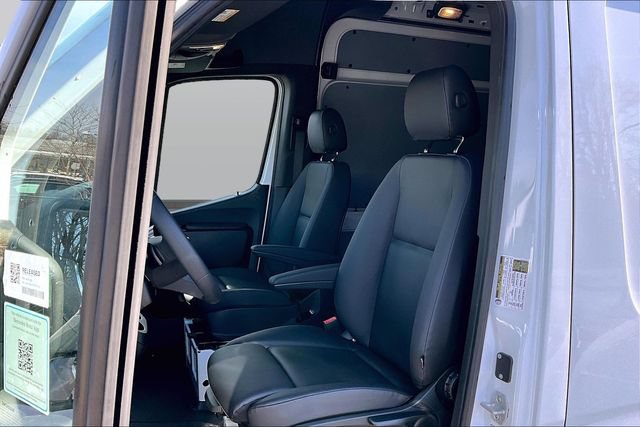 New 2026 Mercedes-Benz Sprinter 2500 image 12
