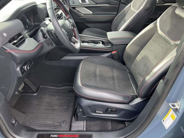 Certified 2025 Ford Explorer ST image 24