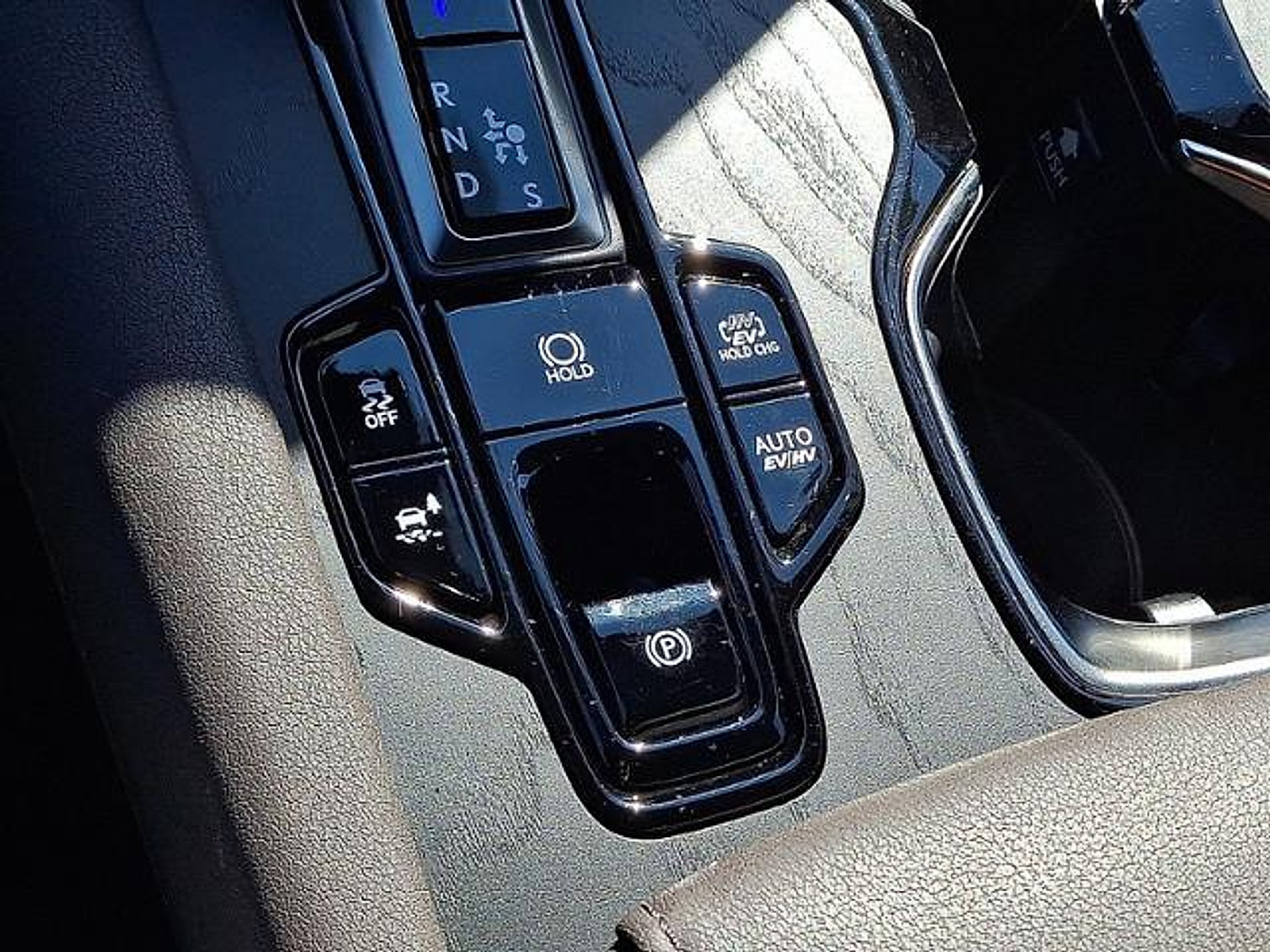 Certified 2024 Lexus RX 450h AWD w/ Convenience Package image 31