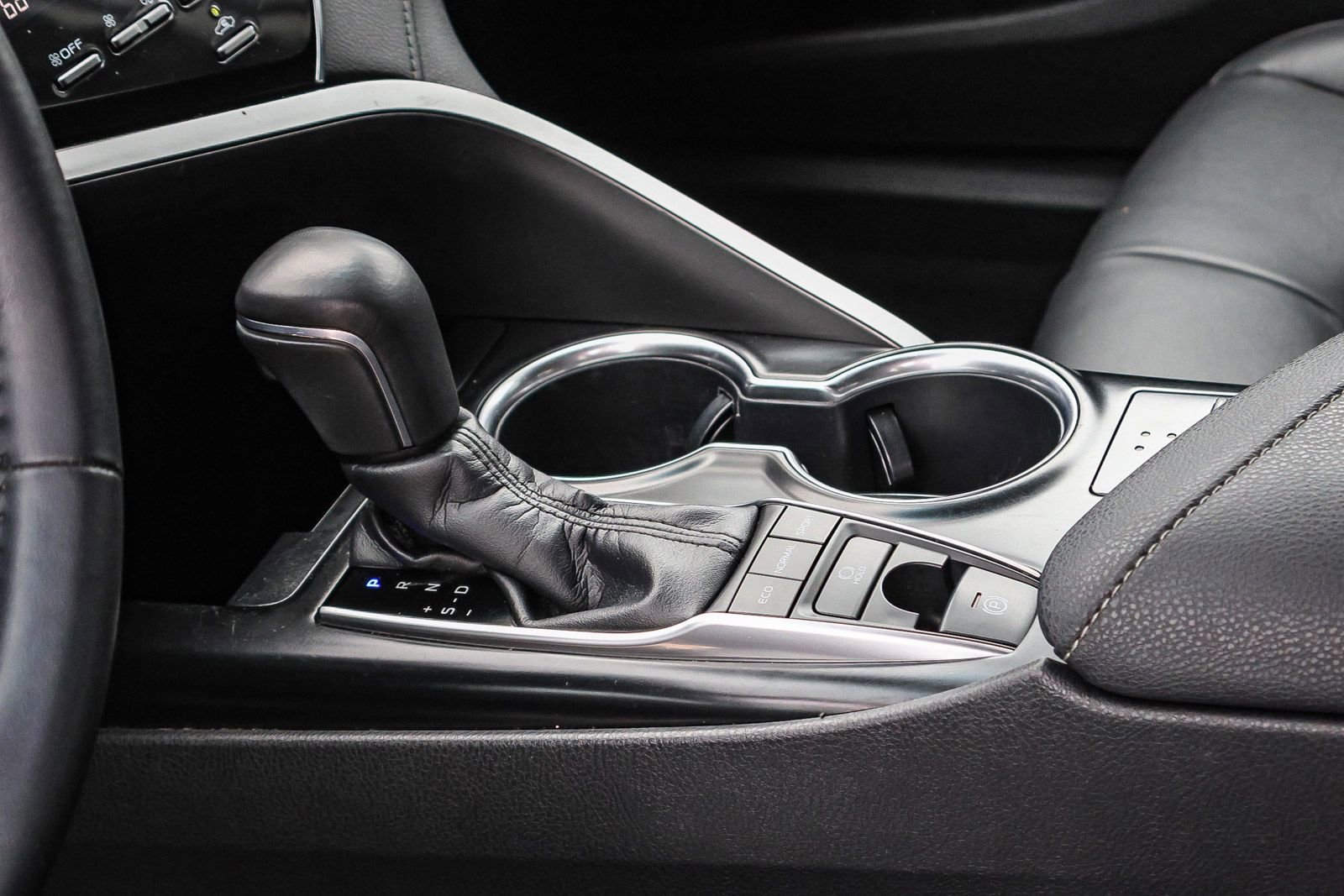 Used 2018 Toyota Camry XSE w/ Driver Assist Package image 26