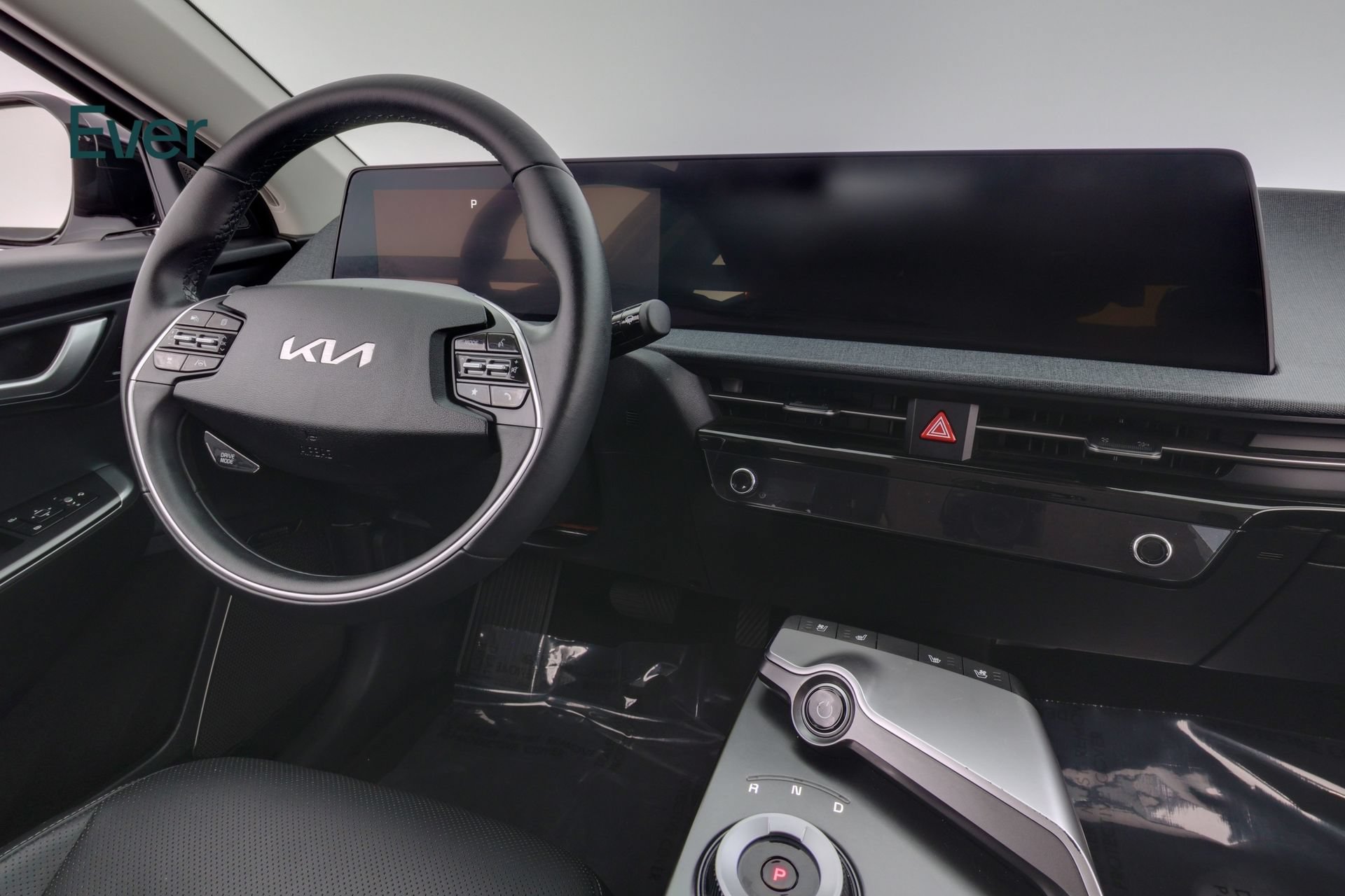 Used 2024 Kia EV6 Wind RWD image 25