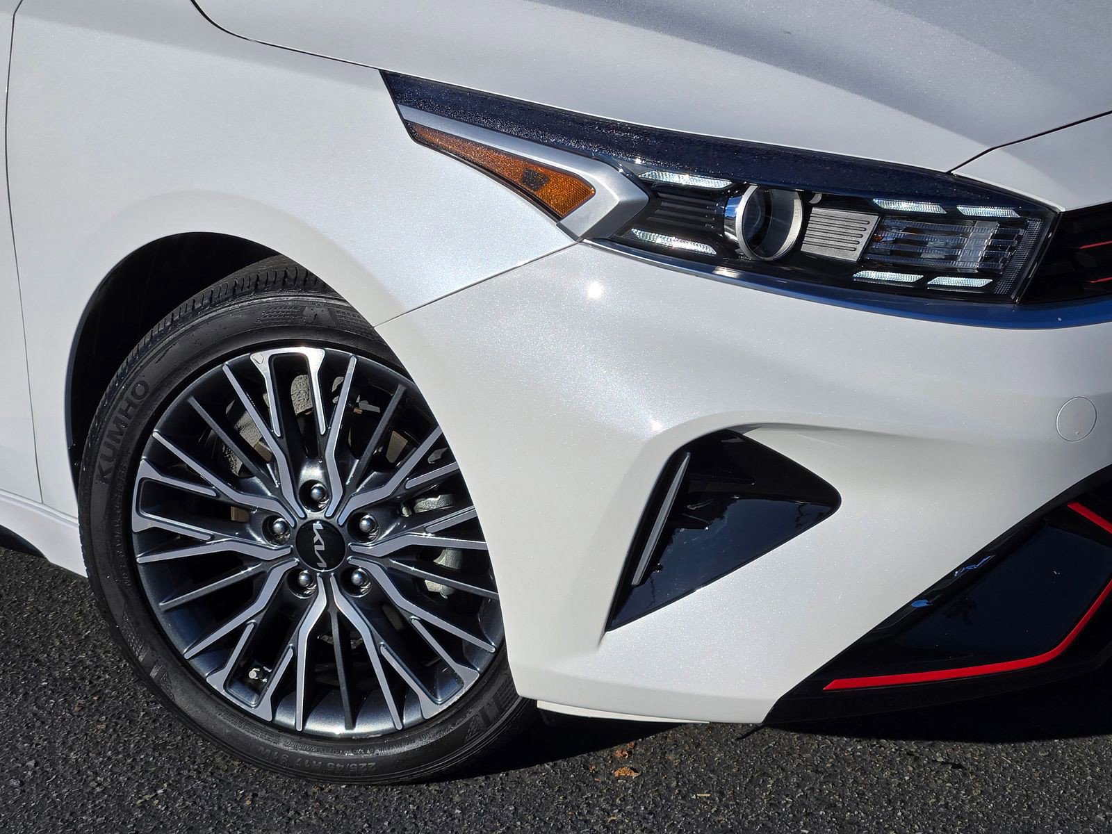 Certified 2023 Kia Forte GT-Line w/ GT-Line Technology Package image 9