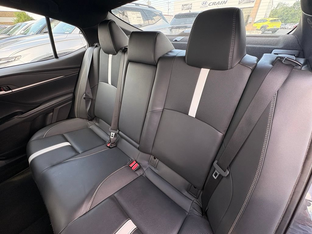 Used 2025 Toyota Camry SE FWD image 24
