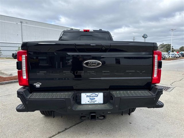 New 2025 Ford F250 Lariat w/ Black Appearance Package image 5