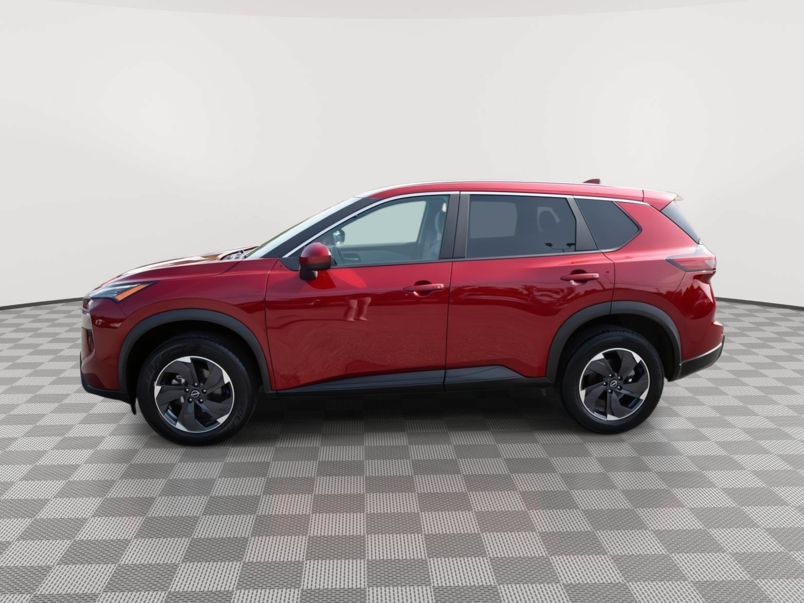 Used 2025 Nissan Rogue SV AWD/4WD image 8