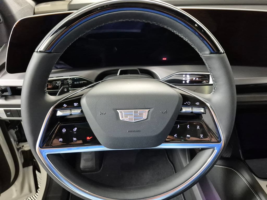 New 2027 Cadillac Vistiq Sport w/ LPO, Floor Liner Package AWD/4WD image 11
