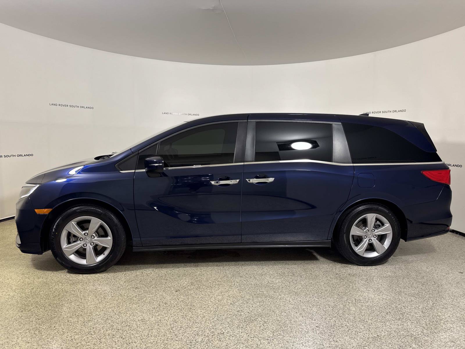 Used 2020 Honda Odyssey EX-L image 2