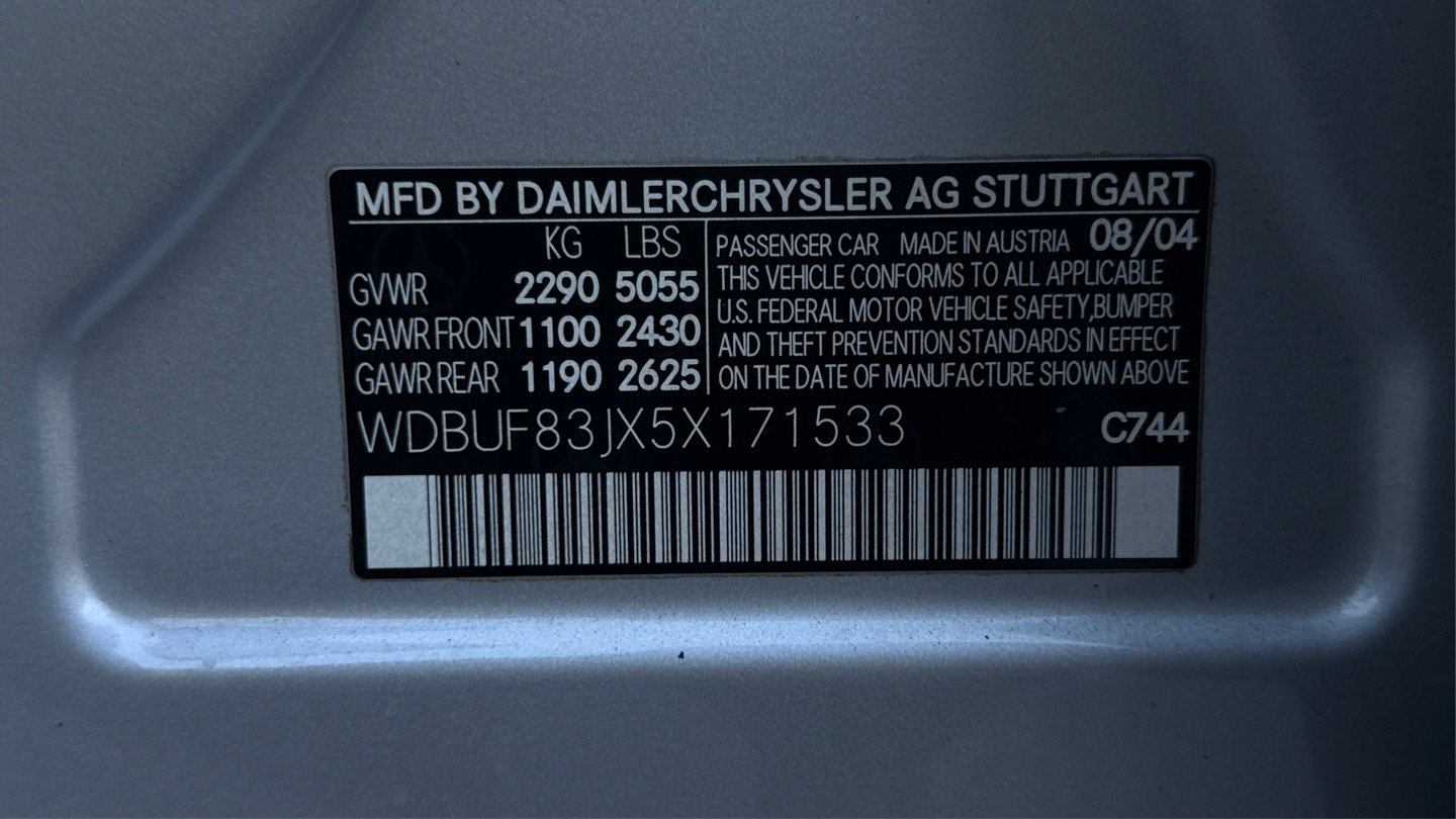 Used 2005 Mercedes-Benz E 500 4MATIC Sedan image 48