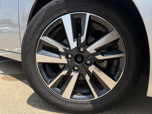 Used 2024 Nissan Versa S w/ S Plus Package FWD image 9