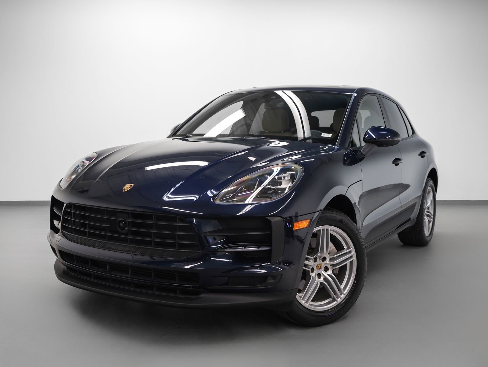 Used 2020 Porsche Macan image 1