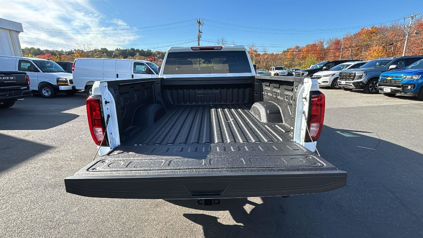New 2026 GMC Sierra 2500 SLE w/ SLE Value Package; image 31