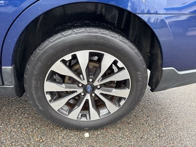 Used 2016 Subaru Outback 2.5i Limited image 12