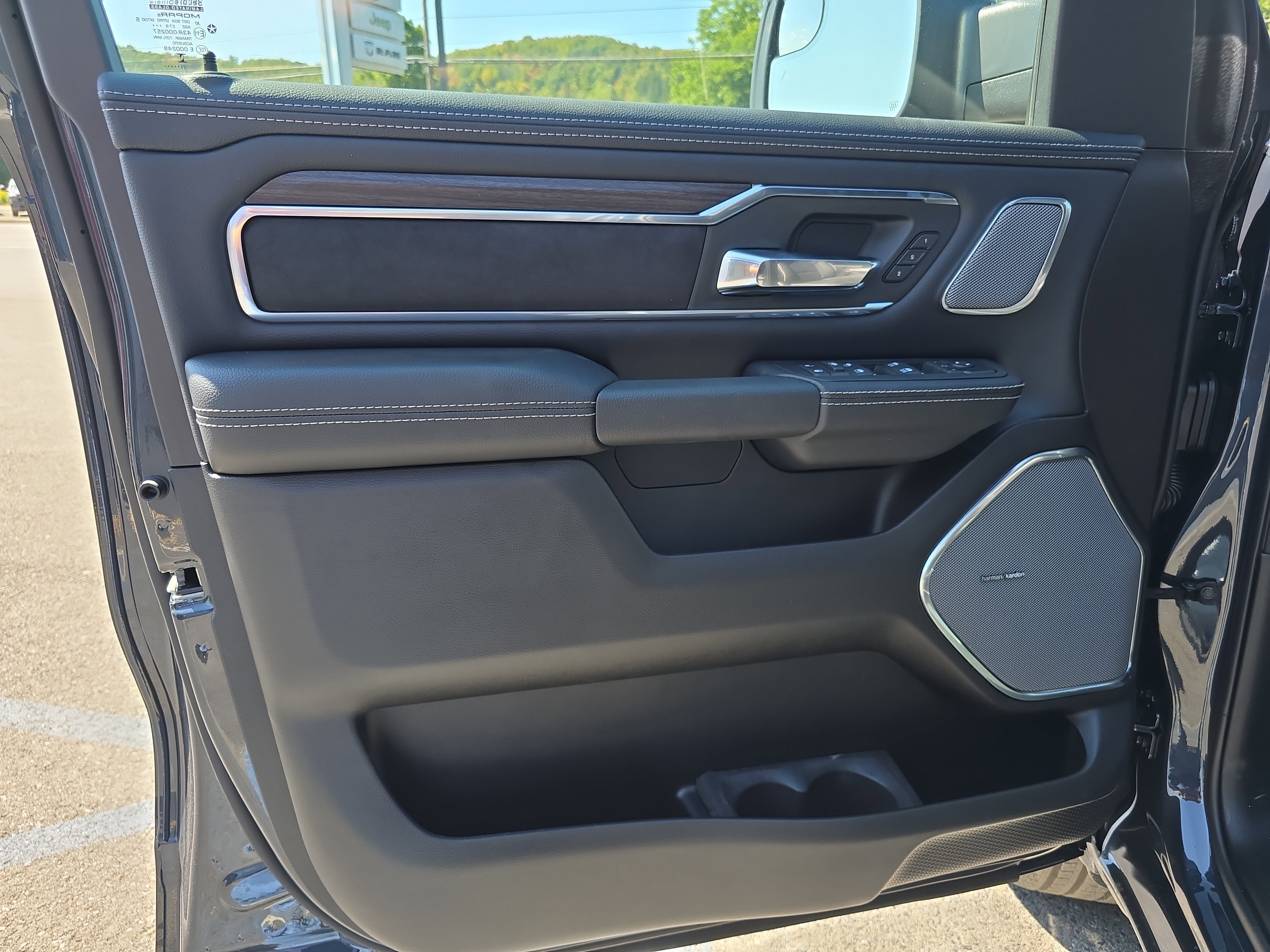 New 2026 RAM 1500 Laramie image 18