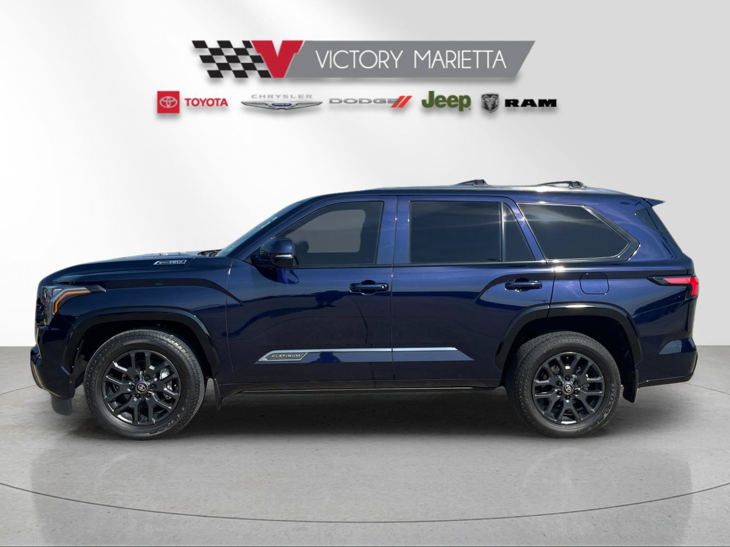 Used 2026 Toyota Sequoia Platinum AWD/4WD image 2