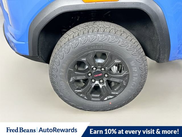 New 2025 GMC Canyon Elevation w/ Convenience Package image 21