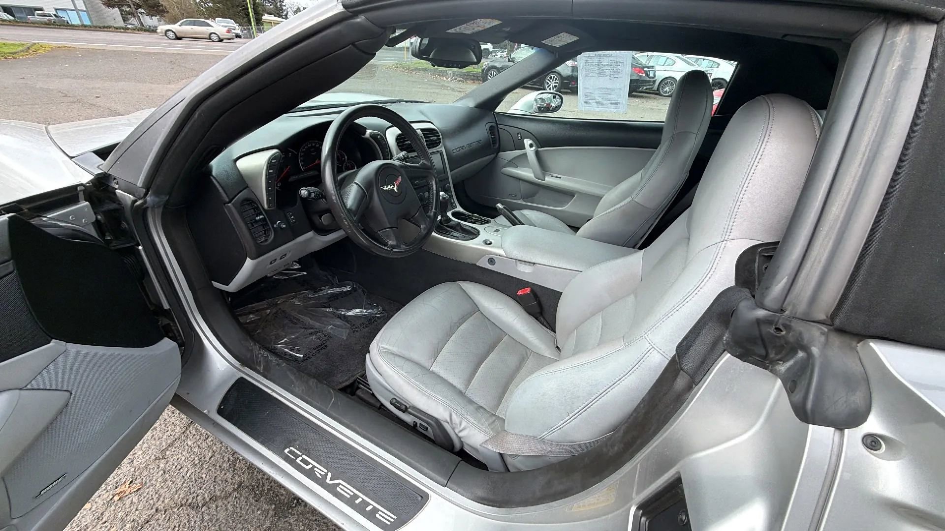 Used 2005 Chevrolet Corvette Convertible w/ Preferred Equipment Group image 7