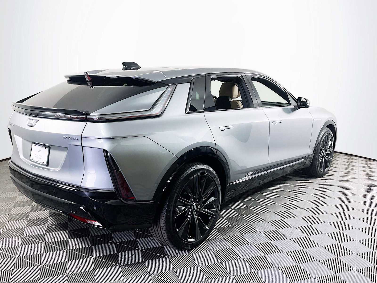 New 2025 Cadillac Lyriq Sport image 2