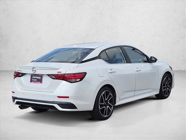 Used 2025 Nissan Sentra SR FWD image 5