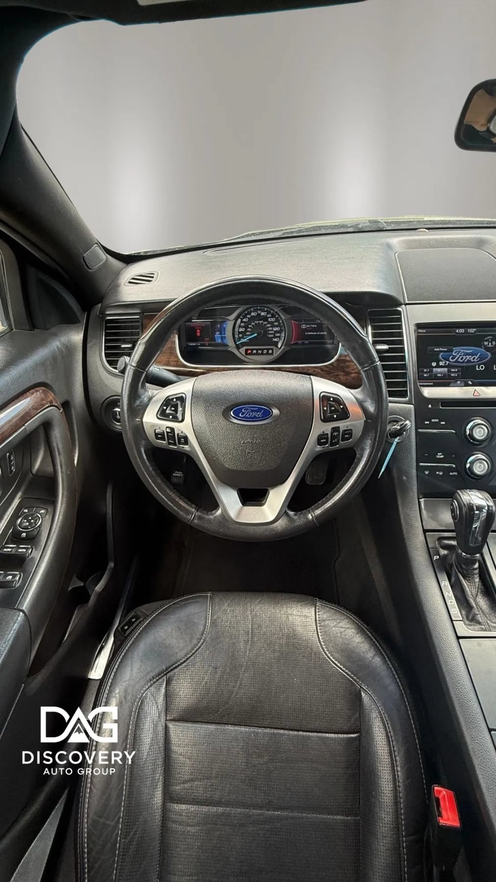 Used 2013 Ford Taurus Limited FWD image 24