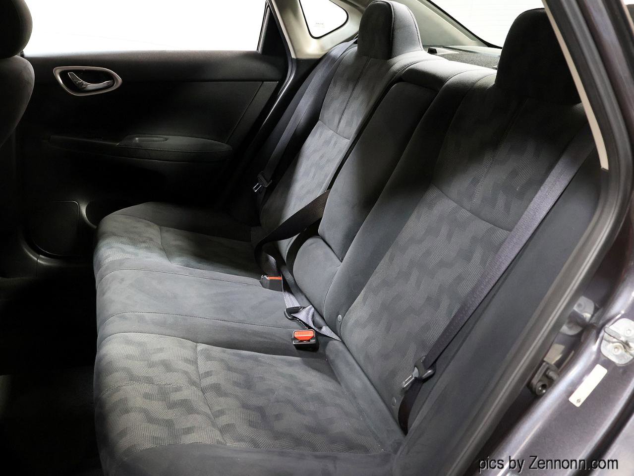 Used 2013 Nissan Sentra SV FWD image 13